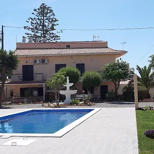 https://bela-alexandra-guest-house.hotelaalgarve.com